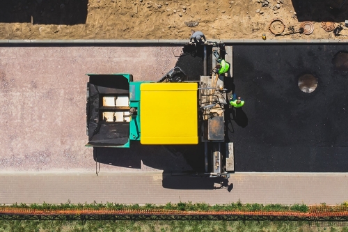 攤鋪機(jī)履帶應(yīng)用